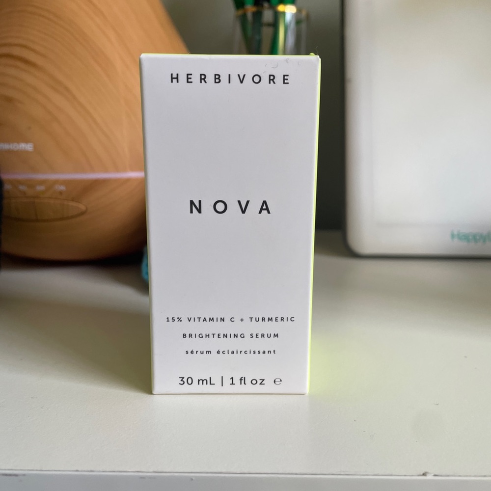 Herbivore Nova Brightening Serum